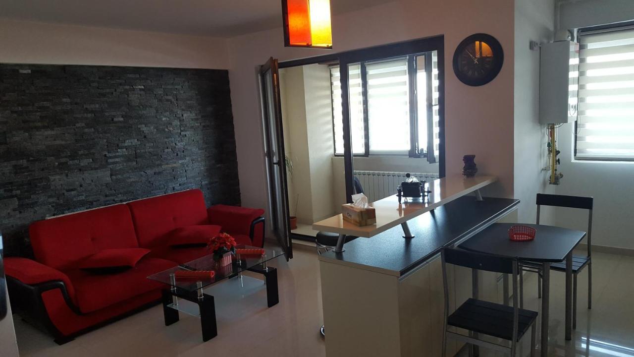 Apartament Lenus'k Appartamento *